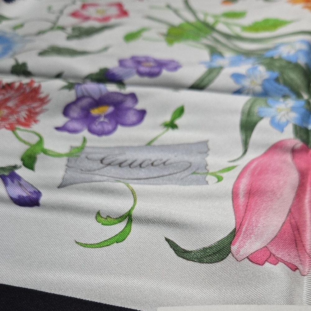 Gucci Multicolor Floral Silk Scarf - Picture 2 of 11